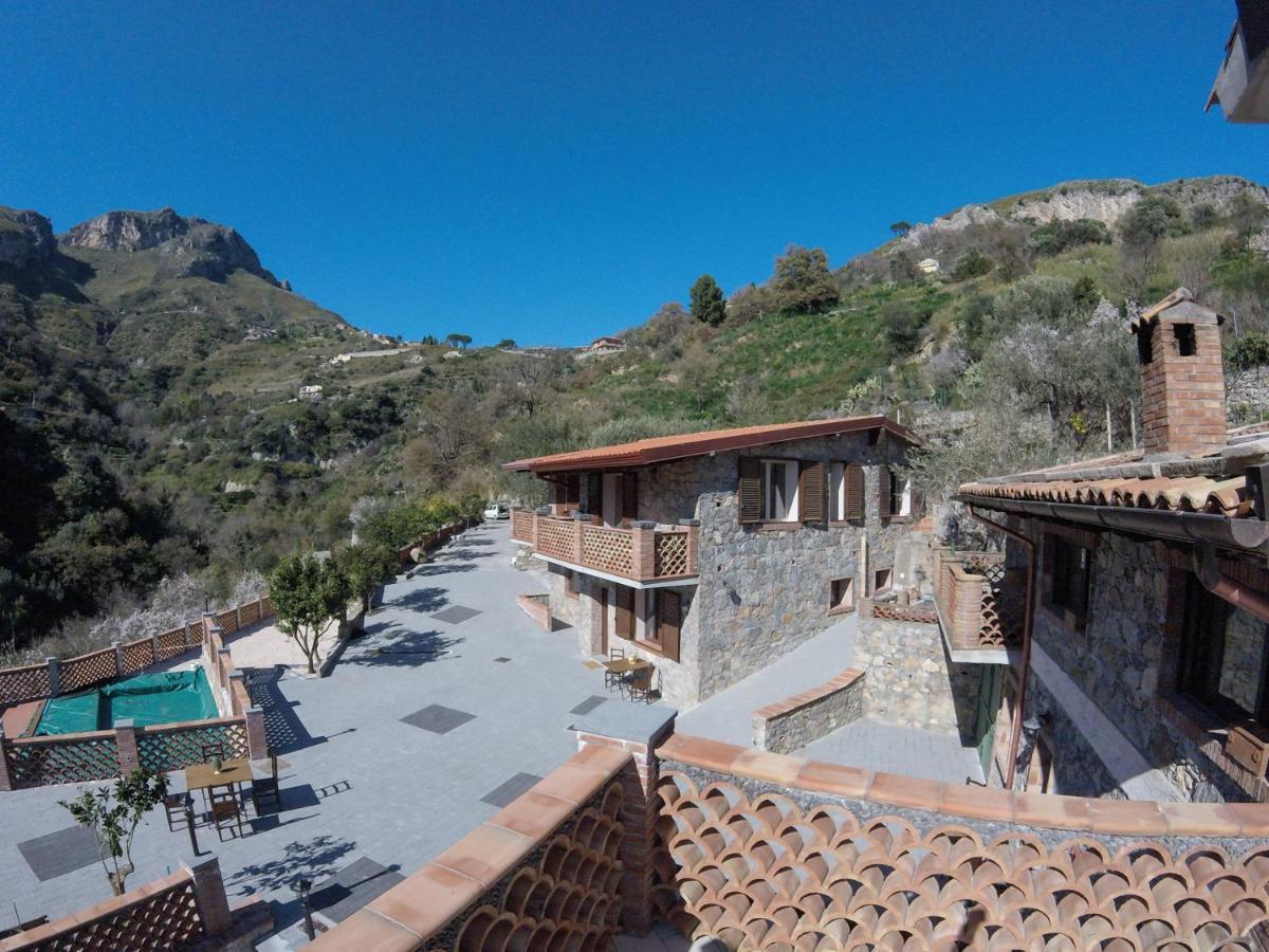 Casa Ziretto Apartment คาสเตลโมลา ภายนอก รูปภาพ