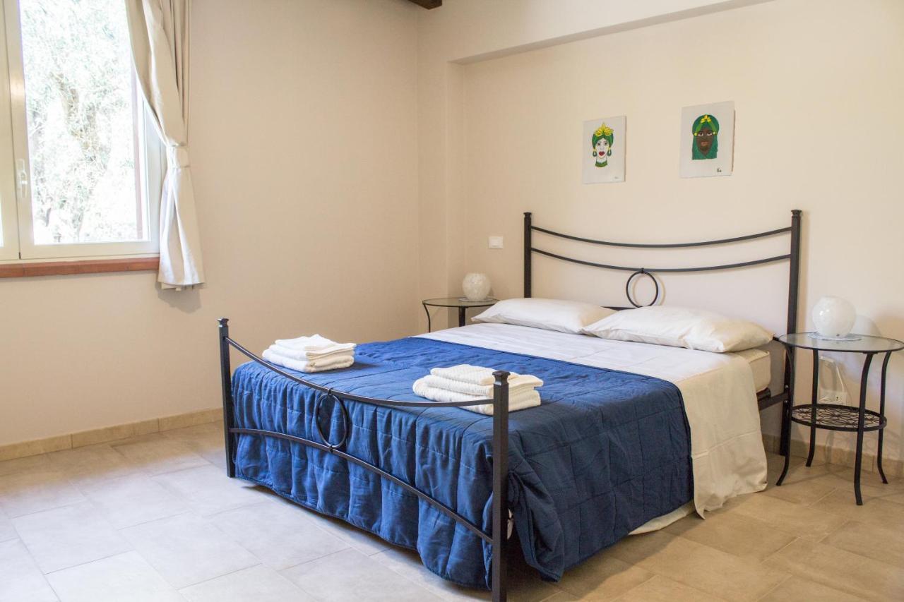 Casa Ziretto Apartment คาสเตลโมลา ภายนอก รูปภาพ